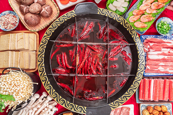 金宮，金宮雞精，金宮味精，金宮火鍋底料，金宮香腸臘肉調料，金宮小龍蝦調料，金宮魚調料，金宮調料定制，金宮調味品定制